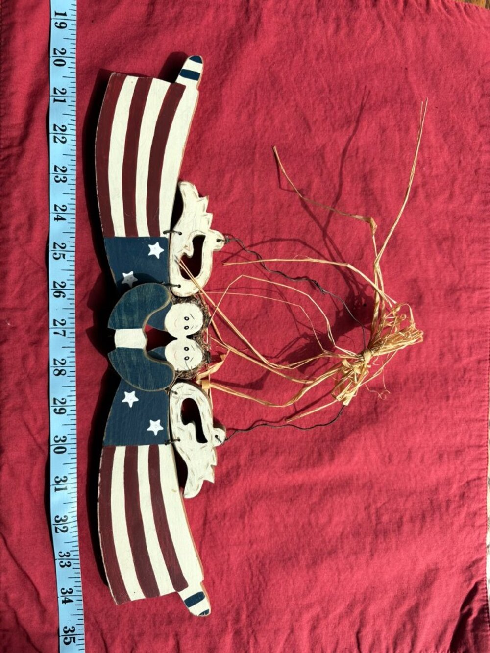 Patriotic wooden two angels embracing wall art cottage